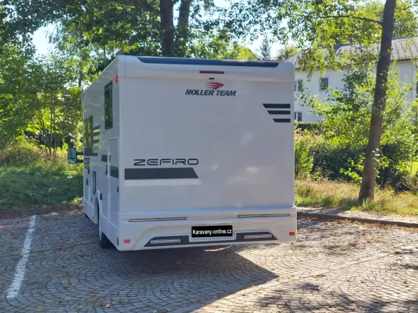 Roller Team Zefiro 287 TL - automat, LiFePO4, solár, podélná lůžka - fotografie 8