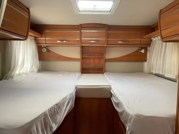 Hymer Exsis 678 Fiat, Markíza, Solár, TV, Navigacia, Sukr. os. - fotografie 8
