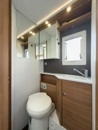 Adria Matrix Axess 670 SL - fotografie 12