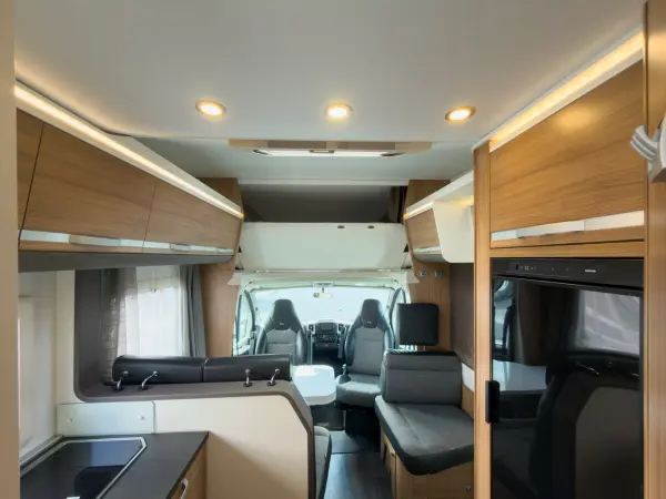 Adria Coral XL Axess 670 SL - fotografie 7