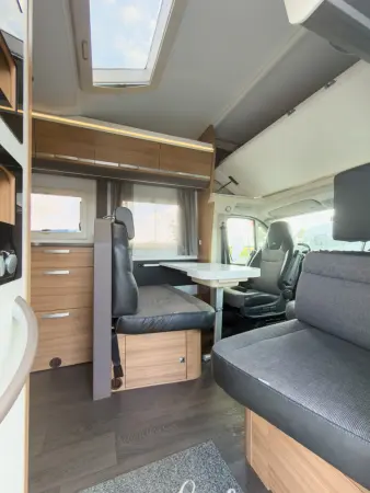 Adria Coral XL Axess 670 SL - fotografie 5