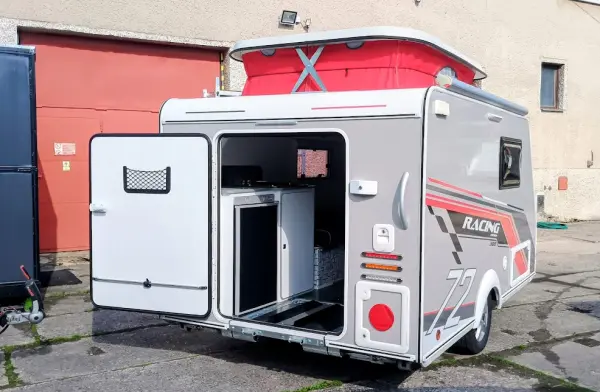 Trigano Silver V21, MOTO karavan, markýza, sprcha, WC - fotografie 7