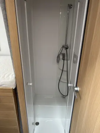 Adria Matrix 670SL Axess 2024 - fotografie 15