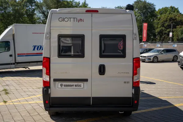 GiottiVan 60 Be Young - fotografie 5