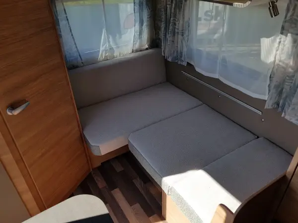 Weinsberg CaraOne 390 QD - fotografie 3