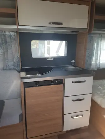 Weinsberg CaraOne 450 FU - fotografie 13