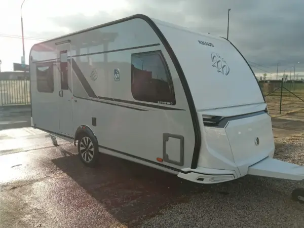 Knaus Südwind 450 FU 60 Years - Knaus 2025