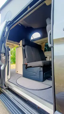Ford Transit Custom / Westfalia Nugget varianta L1 - fotografie 15