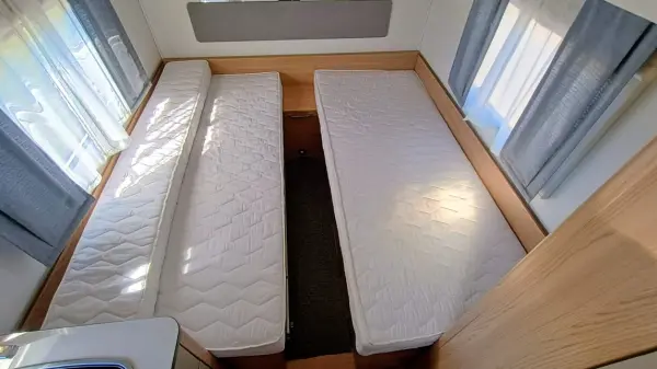 LMC Sassino 460E, Mover, Klimatizace, Markýza + stěny - fotografie 10