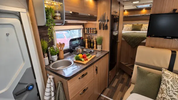 Knaus Sky Traveller 650 – automat – 2017 - fotografie 9