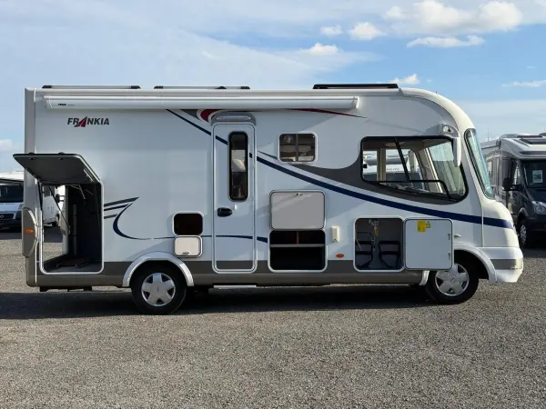 Frankia Mercedes-Benz Sprinter automat - fotografie 18