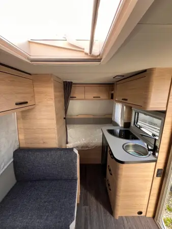 Weinsberg CaraOne 390 QD - fotografie 9