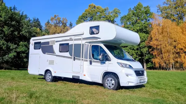 Fiat Ducato / Carado A464, solár, markýza, obří garáž - fotografie 3