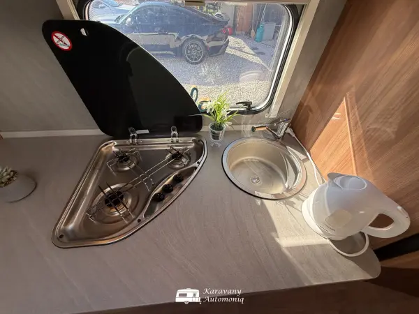 Weinsberg CaraOne 550 QDK Markíza, Klíma, Nosič, Mover, kamera - fotografie 12