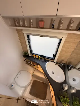 Fendt Apero 495 SKM 6-miest Klíma, Solar, Nosič, Mover, Predstan, TV - fotografie 13
